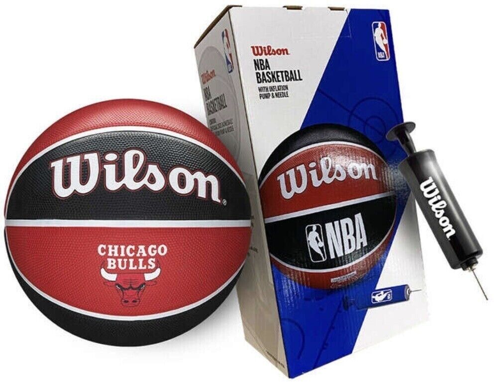 Wilson Chicago Bulls Licensed NBA Team Tribute Size 7 Basketball with Ball Pump