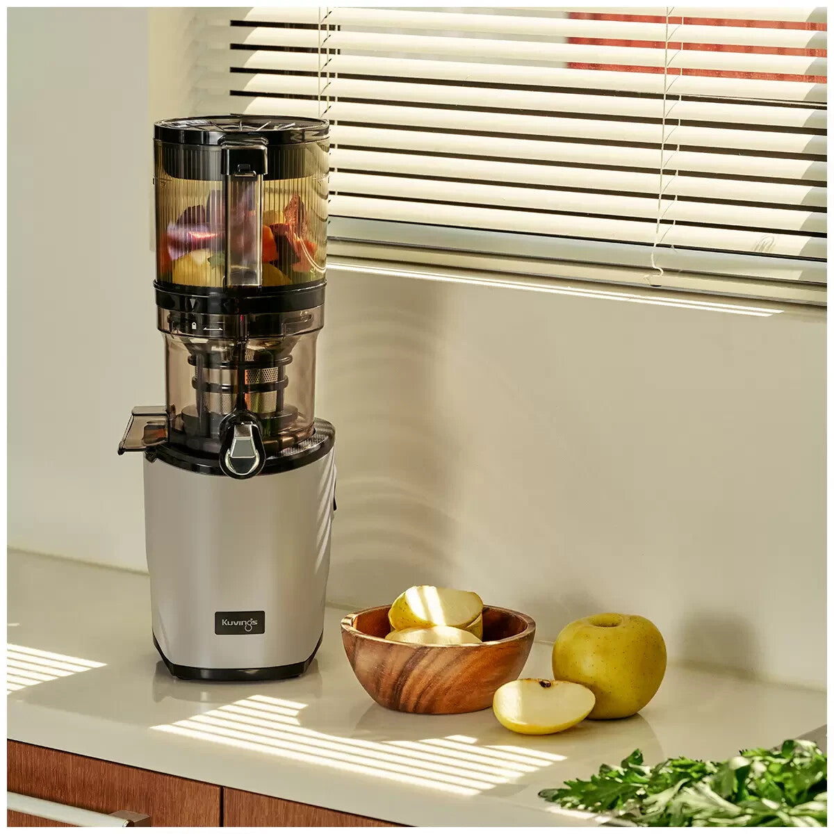 Kuvings AUTO8 Cold Press Juicer 2L Hopper Hands Free Made in Korea Whole Fruits