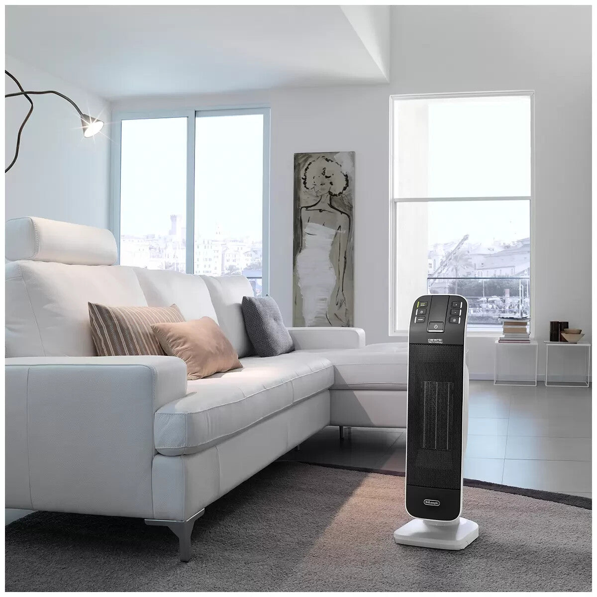 De'Longhi 2000W Tower Ceramic Fan Heater Convenient 2 Heat Settings New