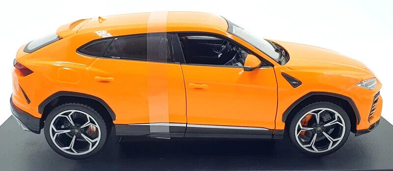 Maisto Lamborghini Urus Die Cast Car Model 1:18 Scale New