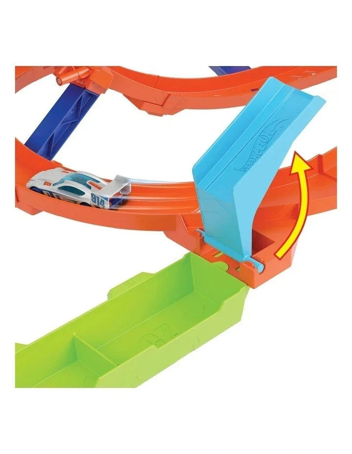 Hot wheels Loop Action Cyclone Play Set Hours of Racing Fun Toys