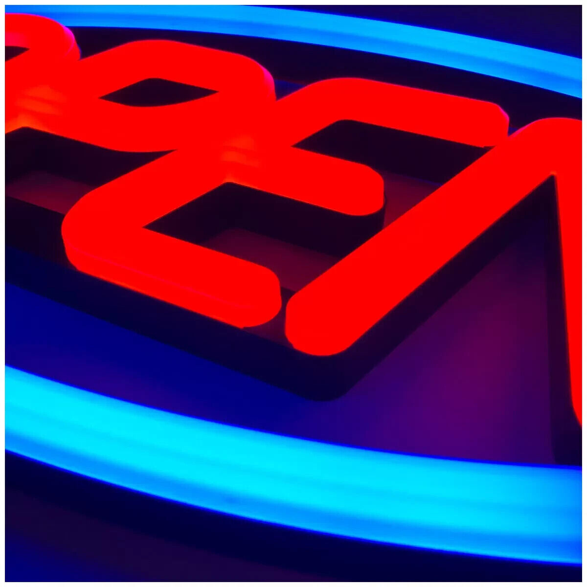 Chosen LED 58 x 30cm Neon Open Close Shop Sign