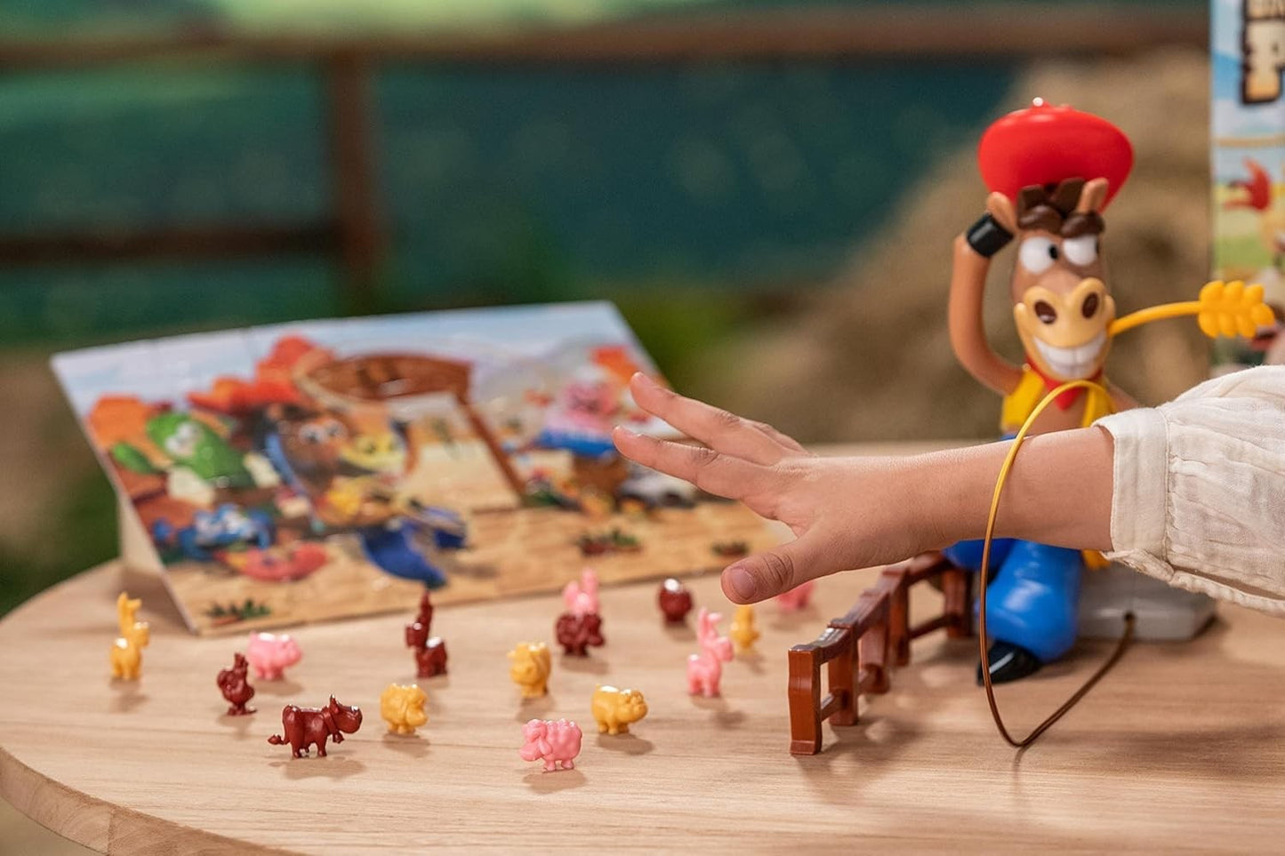 Goliath One Trick Pony Game with 24-Piece Puzzle – Avoid The Cowboy's loopin'