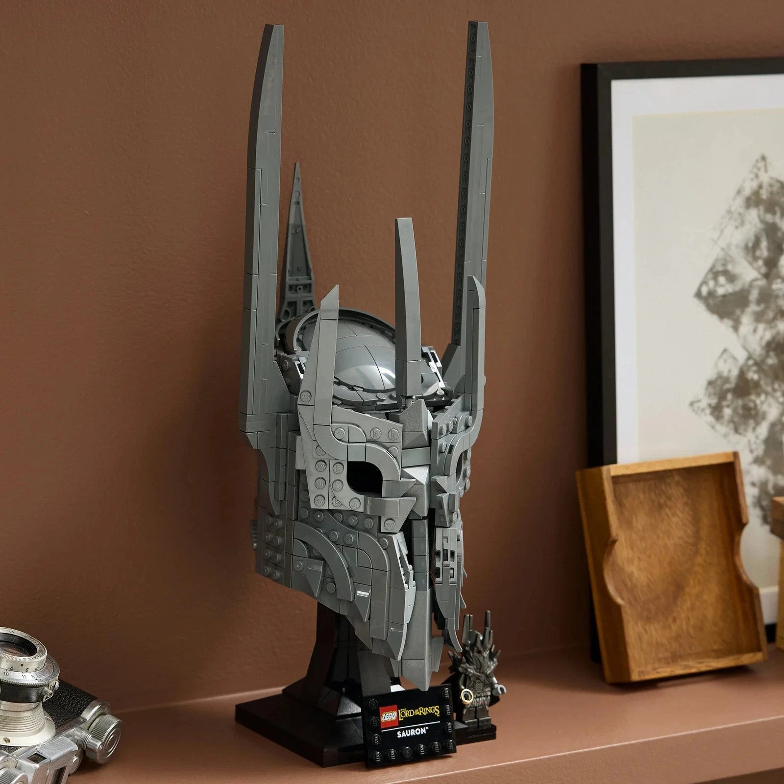 LEGO Icons: The Lord of the Rings: Sauron's Helmet (11373) LOTR