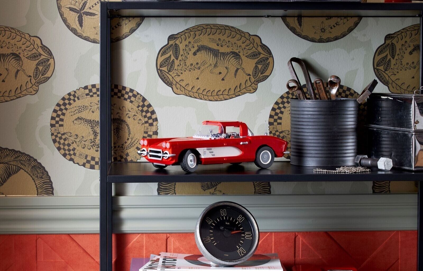 LEGO 10321 Icons  Chevrolet Corvette BRAND NEW SEALED