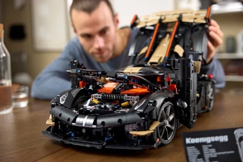 LEGO TECHNIC 42232 Koenigsegg Sadair's Spear Megacar BRAND NEW