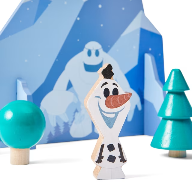 Disney Wooden toys Frozen building blocks 22 pcs Kids Play Set Brand New in box