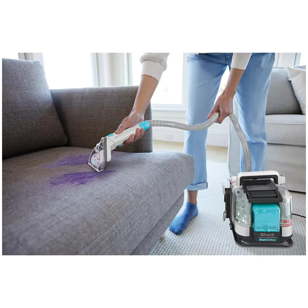 Shark StainStriker PX200ANZ Portable Carpet & Upholstery Stain Extractor Odours