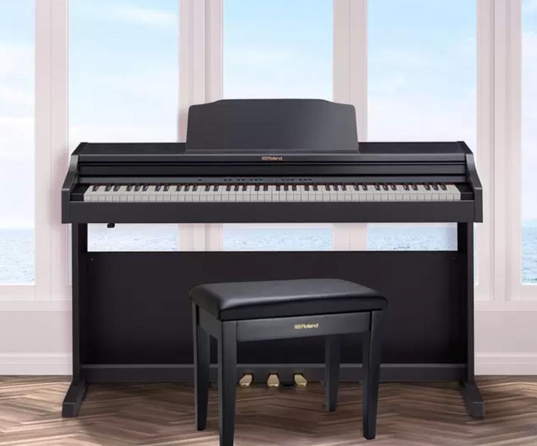 Roland RP500 Black Digital Piano, Matching Bench and Include Headphone