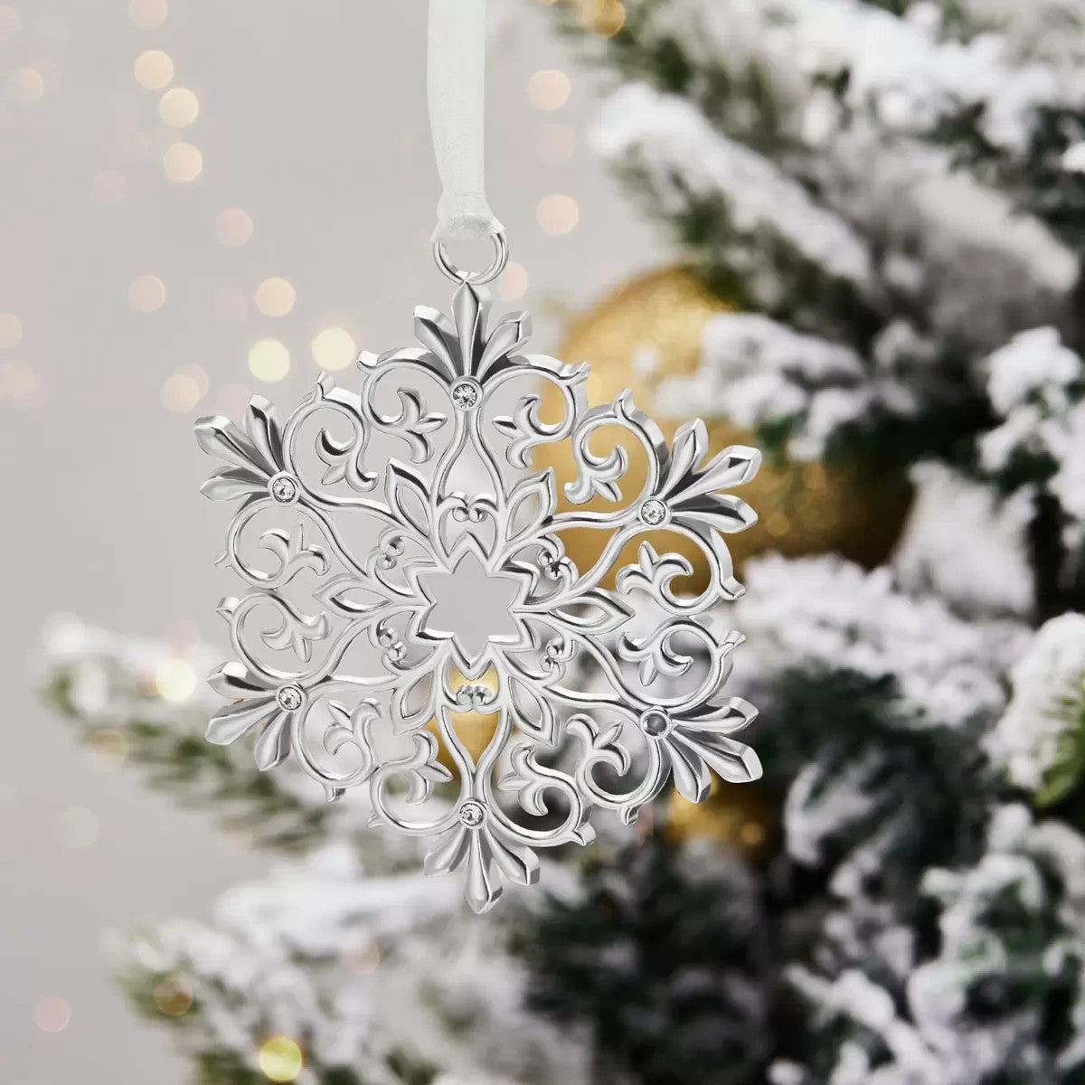 Mestige Luxury Christmas Tree Ornaments 5 Pcs Swarovski Crystal Elements Silver