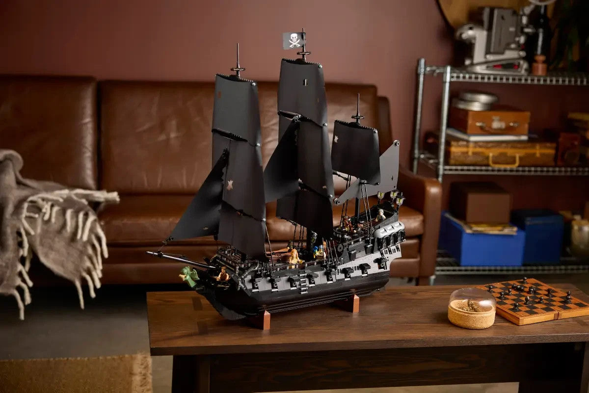 LEGO 10365 ICONS Captain Jack Sparrow's Ship - BRAND NEW SEALED