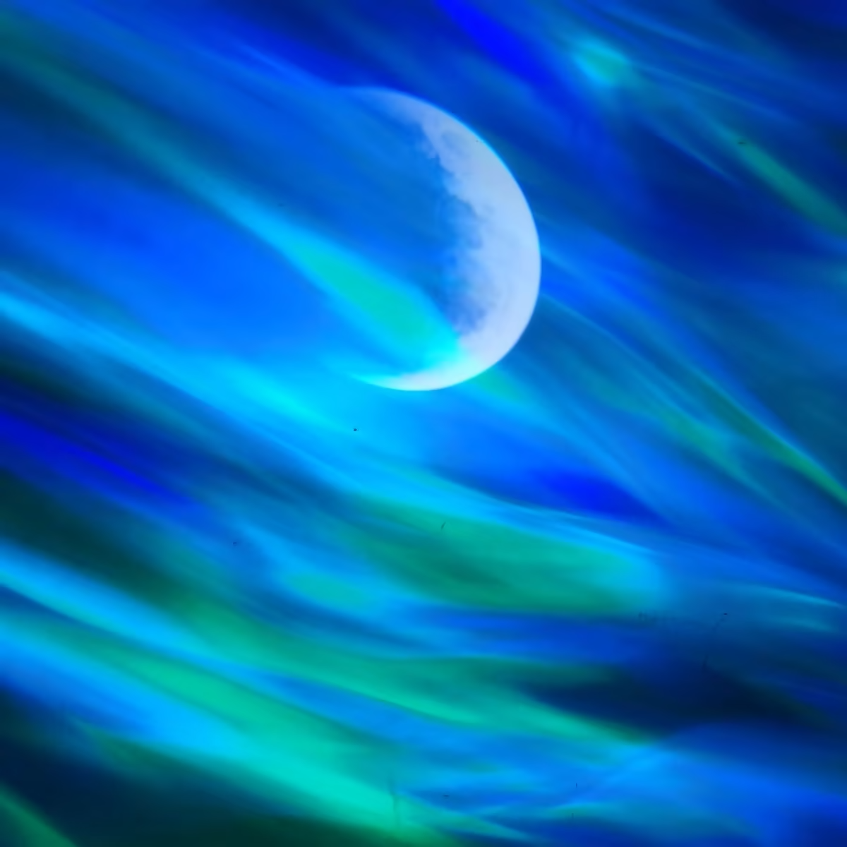 Mirabella Genio Wi-Fi Aurora Projector with Bluetooth Speaker Brand New AU