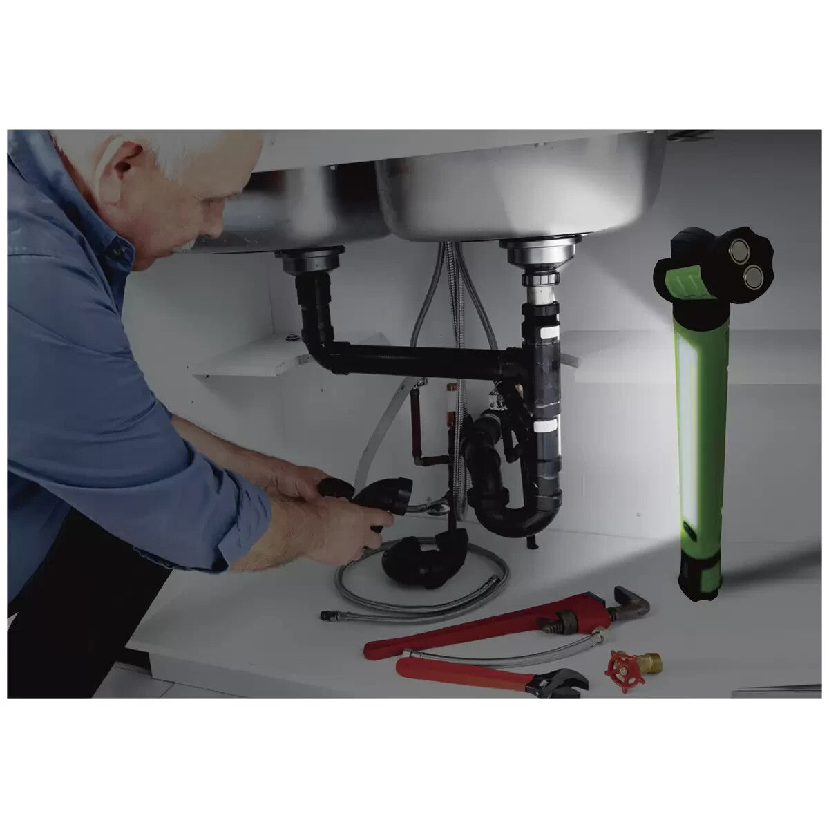 Luceco 10W LED Rechargeable Inspection Light 1000 Lumens Multi Position Car Work