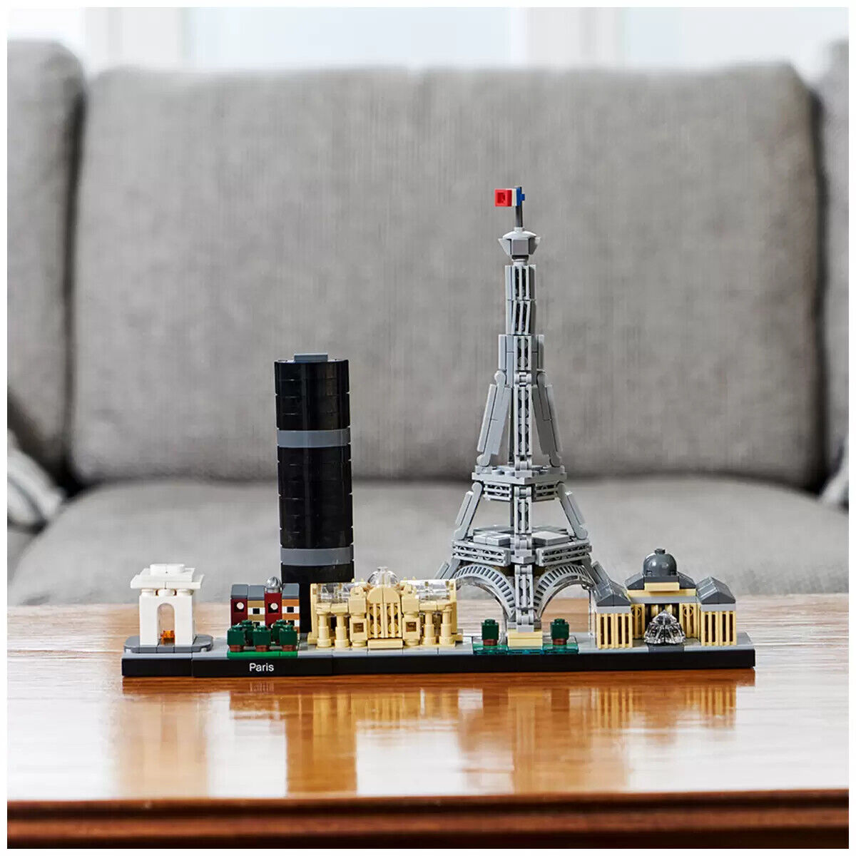 LEGO Architecture Skyline Collection 21044 Paris Buildings France & Eiffel Tower