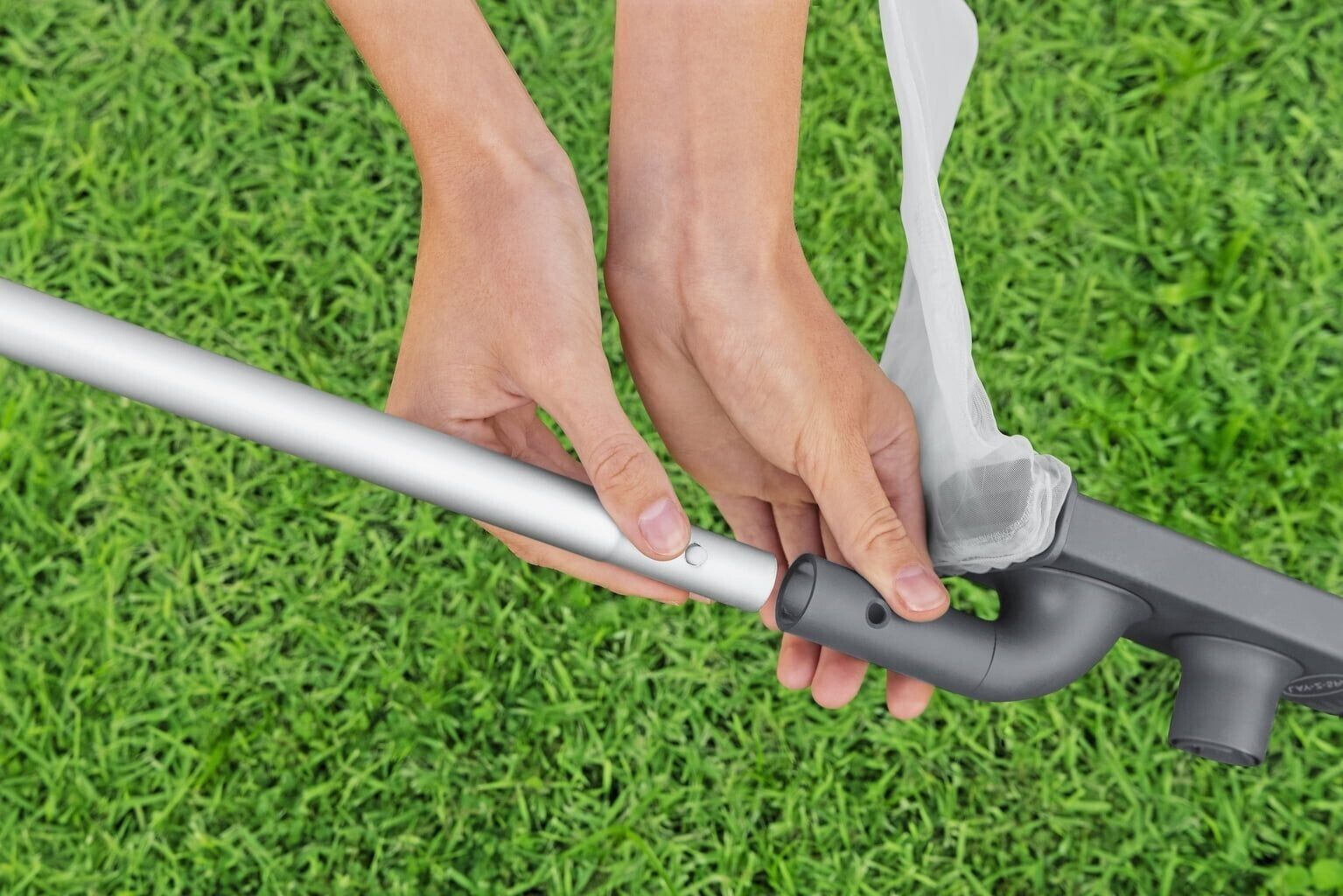 Bestway Lay Z Spa Underwater Vacuum With Hose Brush and Debri Bag