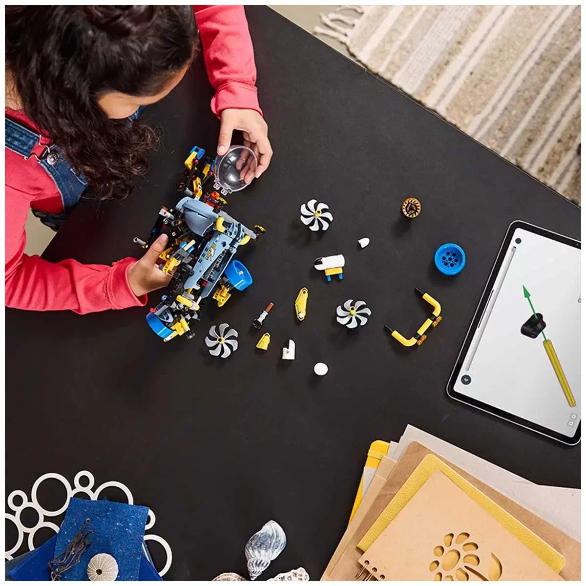 LEGO Technic 42201 - Deep-Sea Research Submarine