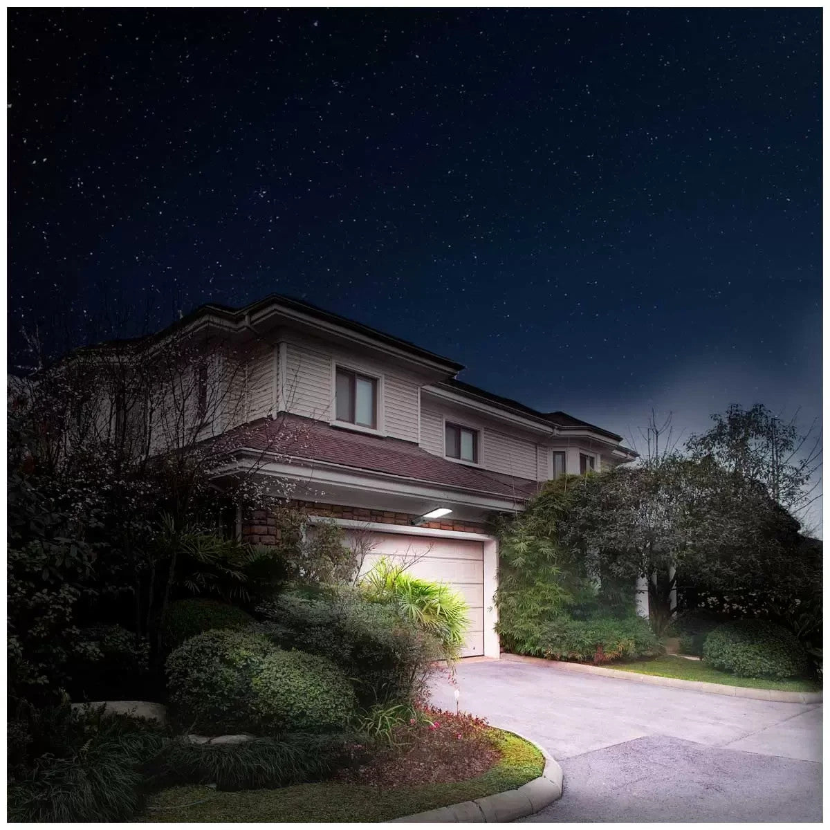 Sol-R-Brite Solar Street Light Motion Activated Metal Construction High Quality