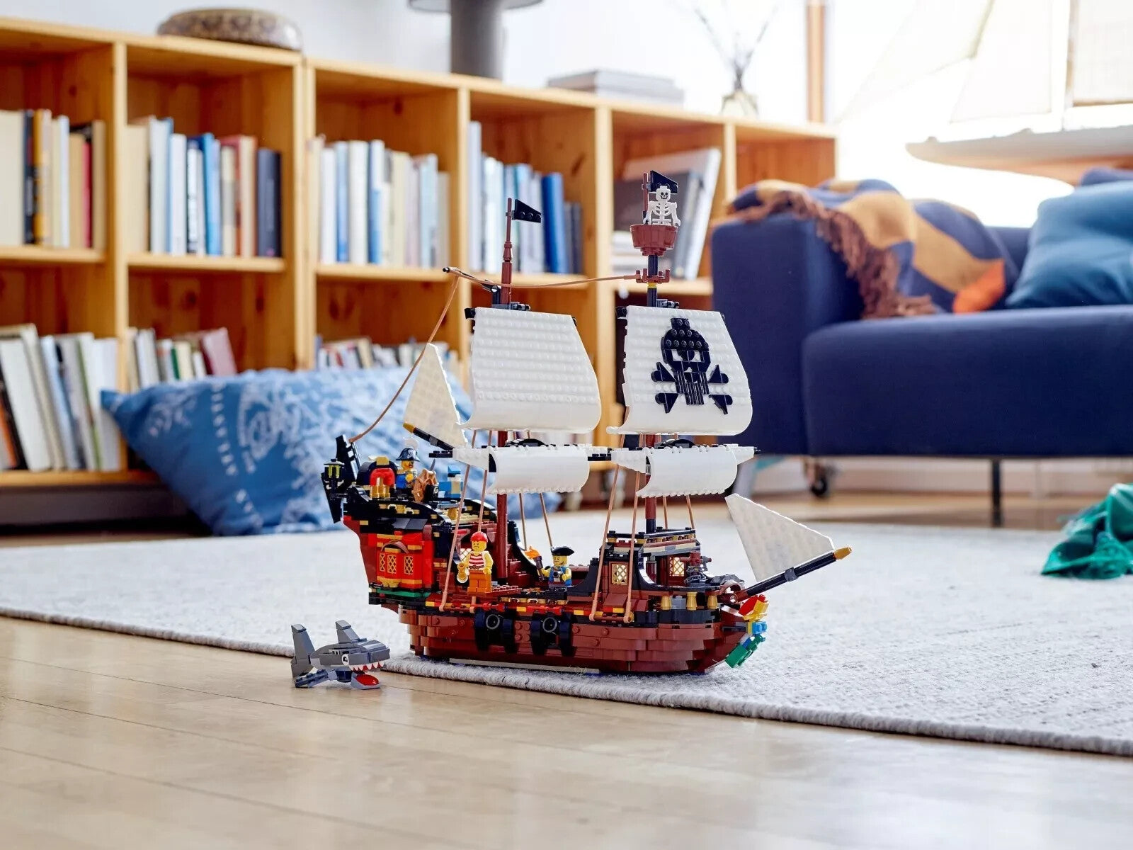 LEGO CREATOR 31109 Pirate Ship 3-IN-1