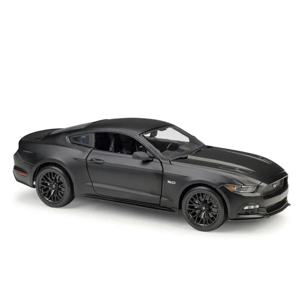 Maisto 2015 Ford Mustang GT 1/18 Scale Diecast Model Metallic Dark Grey