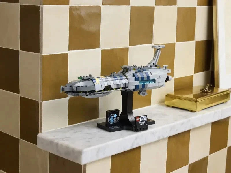 LEGO 75377 Star Wars Invisible Hand - NEW SEALED