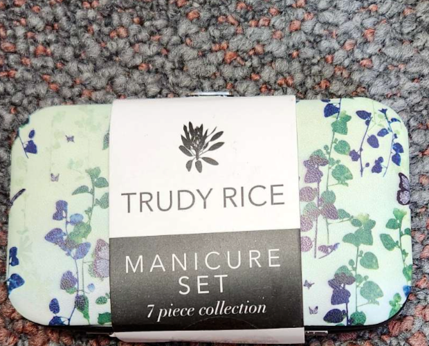 Trudy Rice 7 Piece Collection Manicure Set Assorted Design*