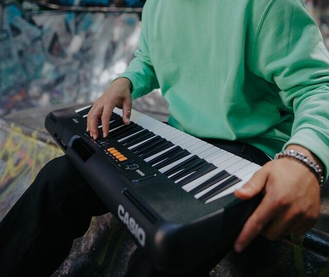 CASIO Casiotone CT-S195 Portable Digital Keyboard Electronic Piano