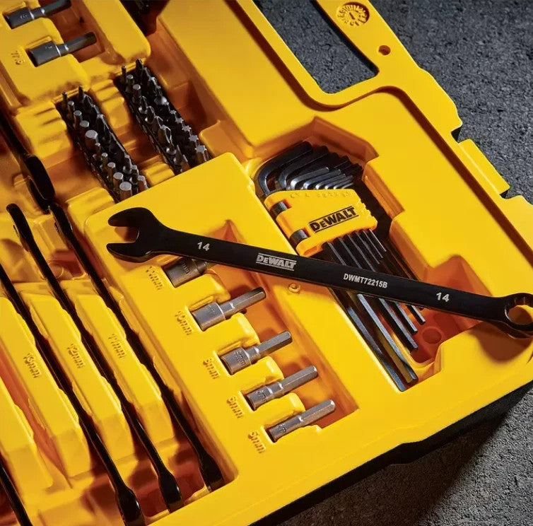 DeWALT 184 Piece Mechanics Tool Set Ratchets, Sockets, Wrenches Brand New