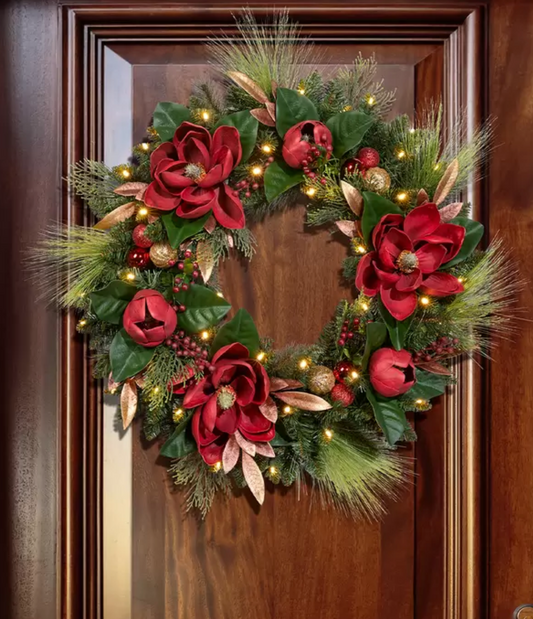 Pre Lit LED Magnolia Wreath 76.2 cm Christmas Decoration