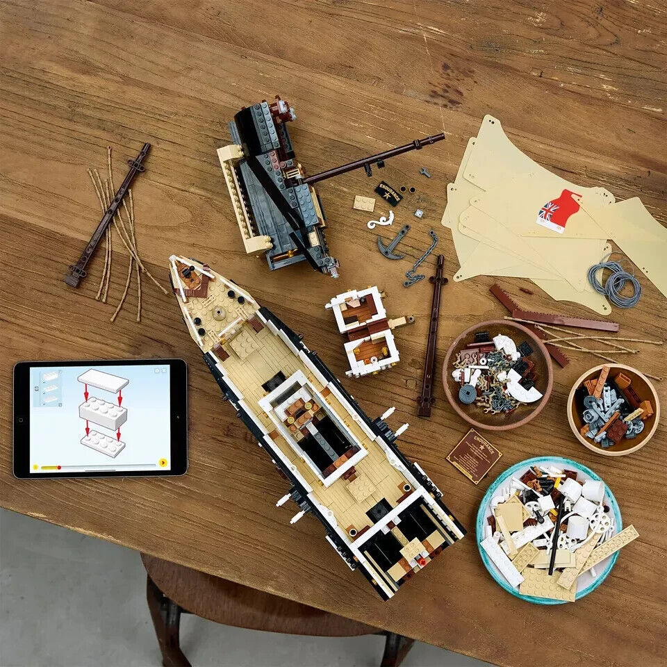 LEGO 10335 ICONS The Endurance Brand New & Sealed