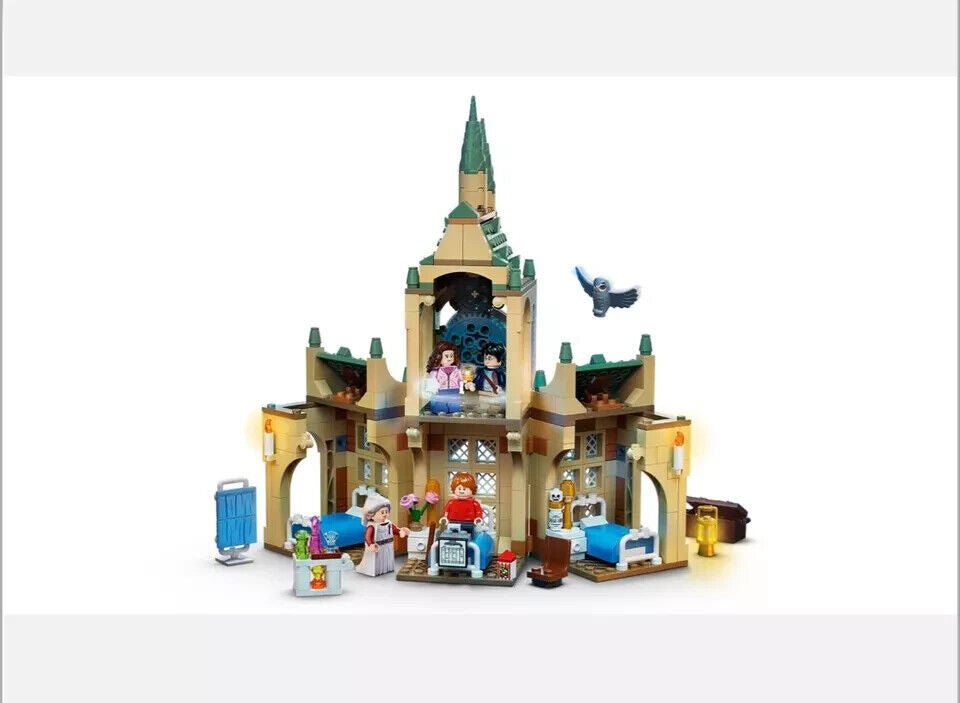 LEGO 76398 Harry Potter: Hogwarts Hospital Wing (Brand New )