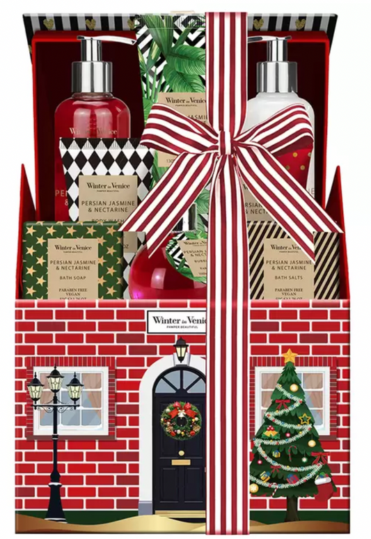 Winter in Venice Holiday House Bath & Body Gift Set 8 Pieces Hampers