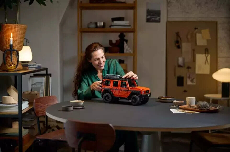 LEGO Technic Mercedes-Benz G 500 42177 BRAND NEW