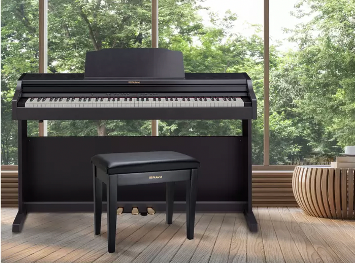 Roland RP500 Black Digital Piano, Matching Bench and Include Headphone
