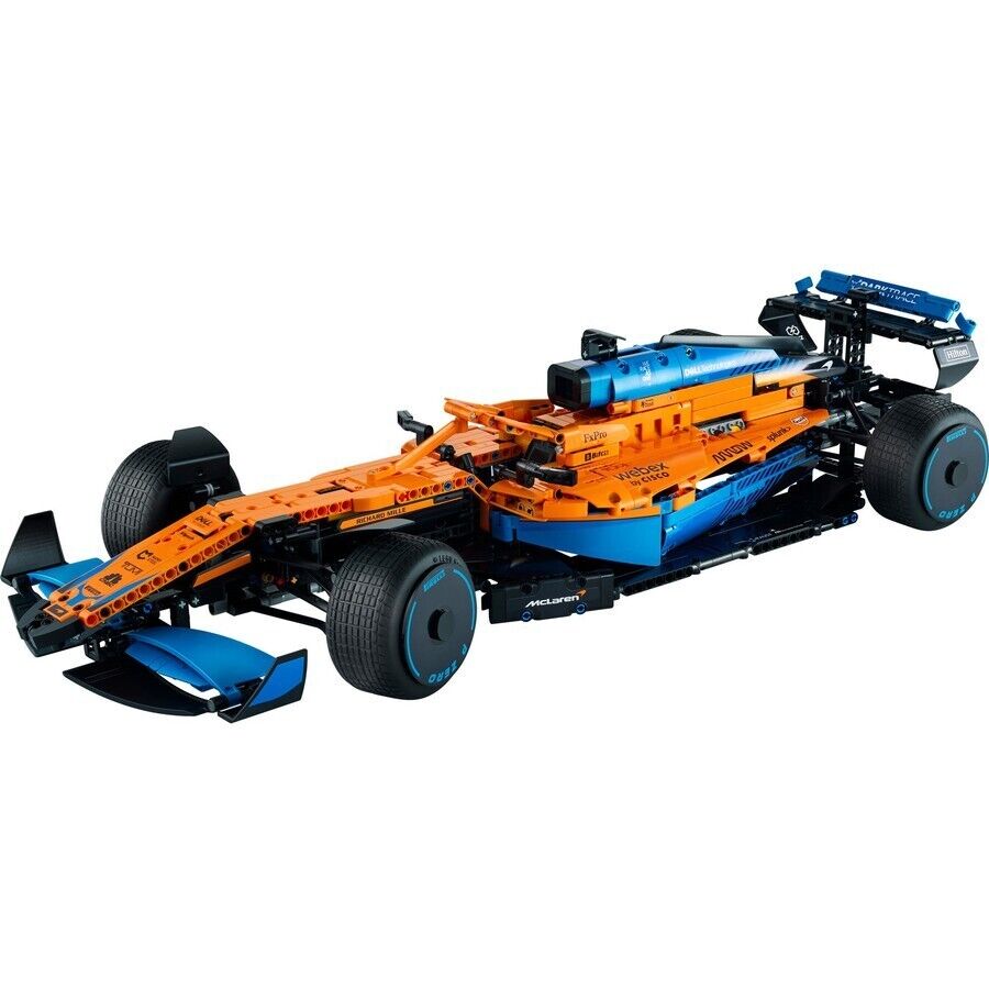 NEW LEGO Technic McLaren Formula 1 Team 2022 Race Car 42141 F1