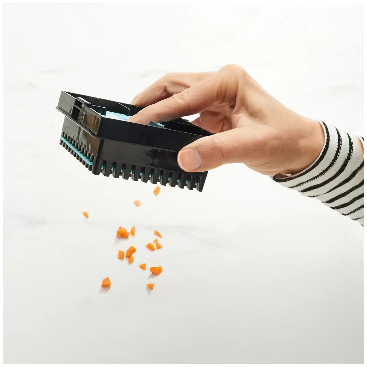 Miu Pro Vegetable Chopper Container with 2 Interchangeable Dicer Blades & Pusher