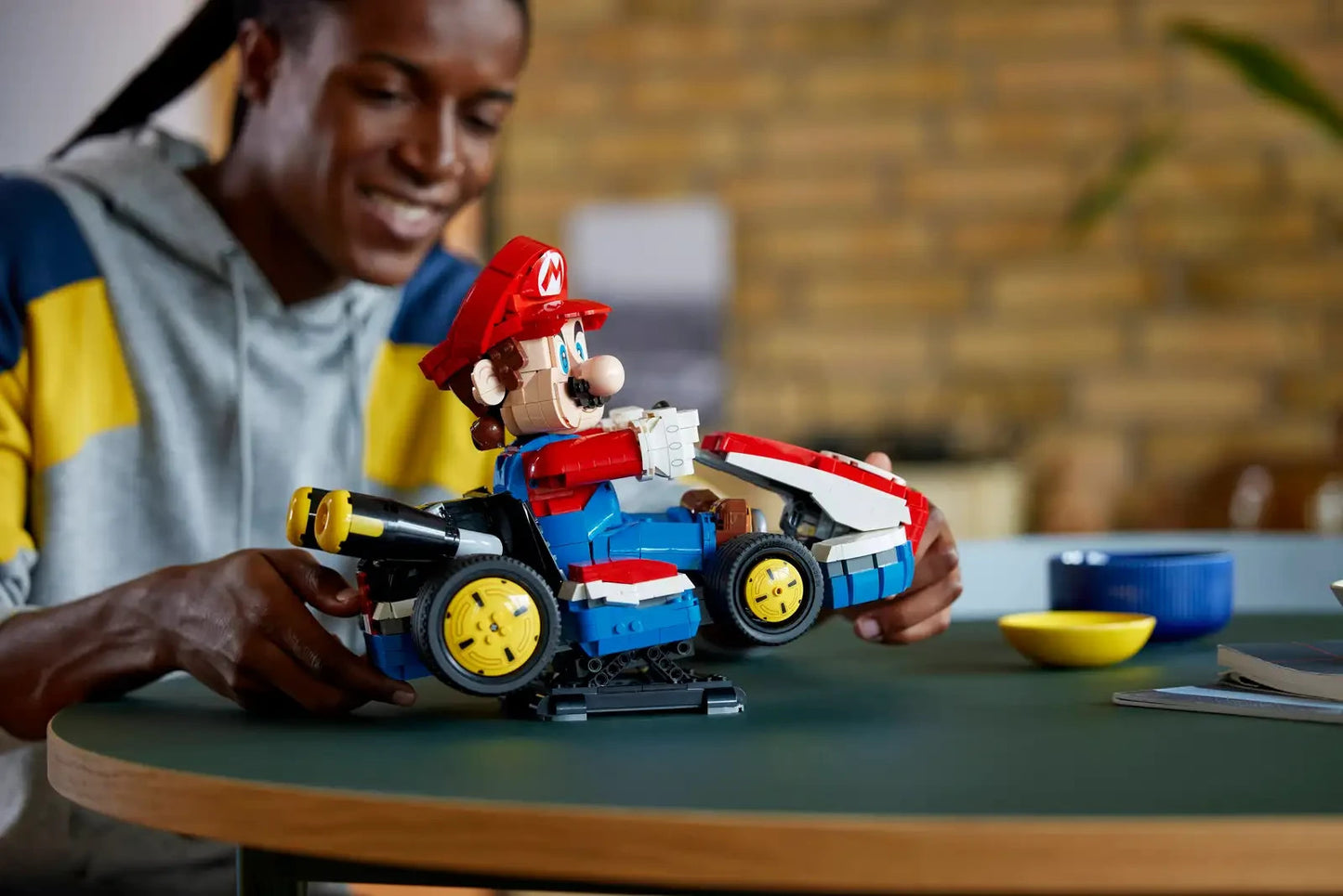 LEGO 72037 Super Mario: Mario Kart™ Mario & Standard Kart