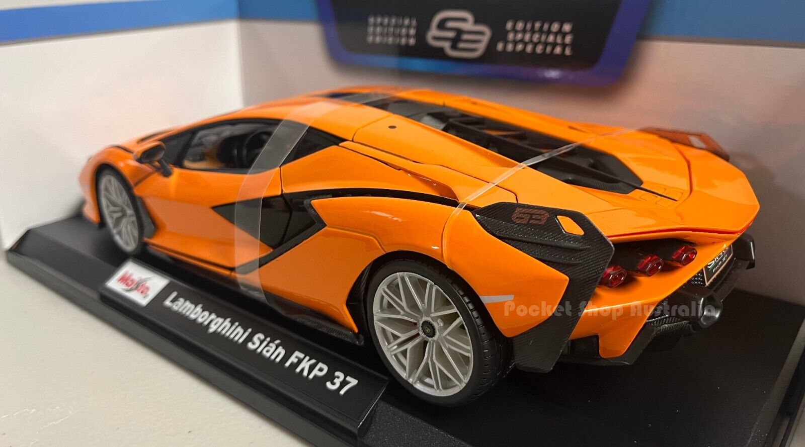 Maisto 1:18 Lamborghini Sian FKP 37 Diecast Orange Special Edition