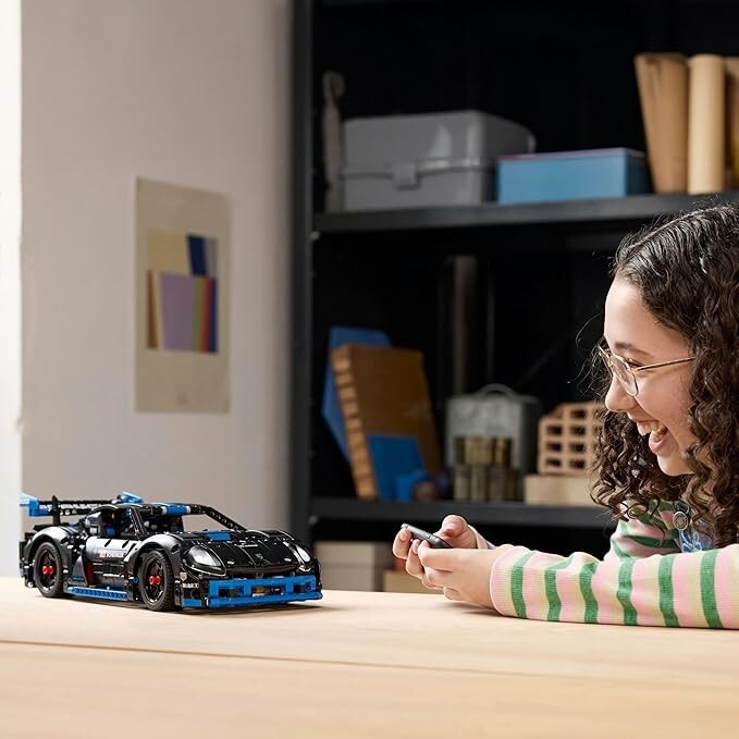 LEGO 42176 Technic Porsche GT4 e-Performance Race Car Set Remote Control RC Toys