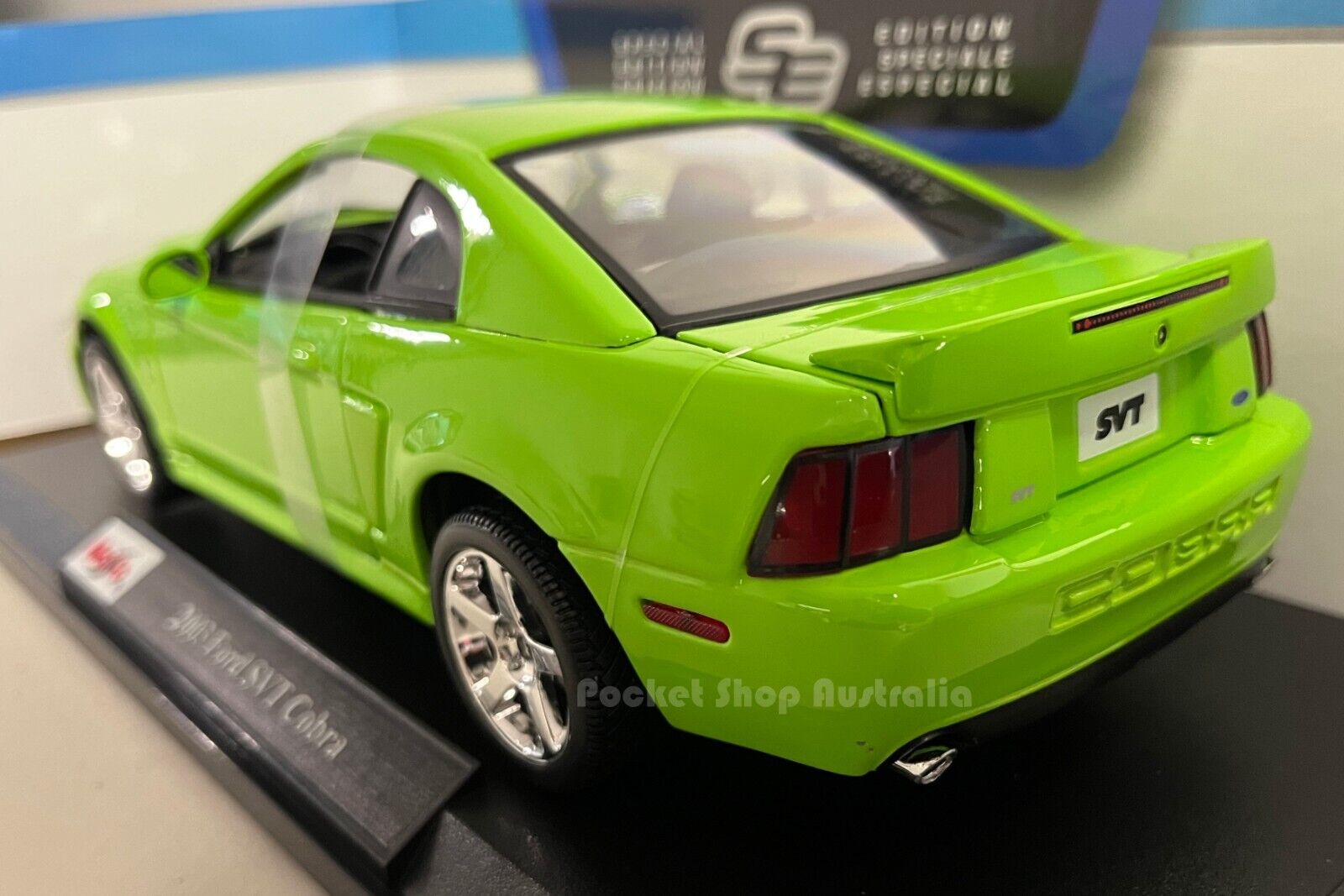 Maisto 2003 Ford mustang SVT  Cobra Green 1:18 Diecast Car Toy