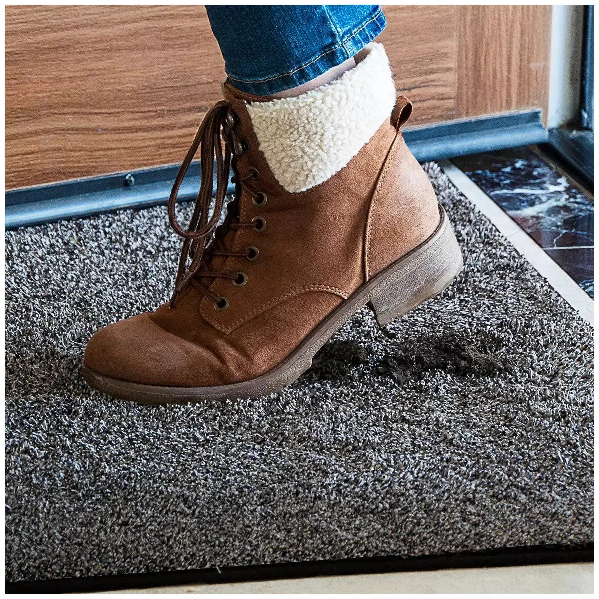 Eurow Microfibre Trek 'N' Clean Mat front door absorbs water trap dirt