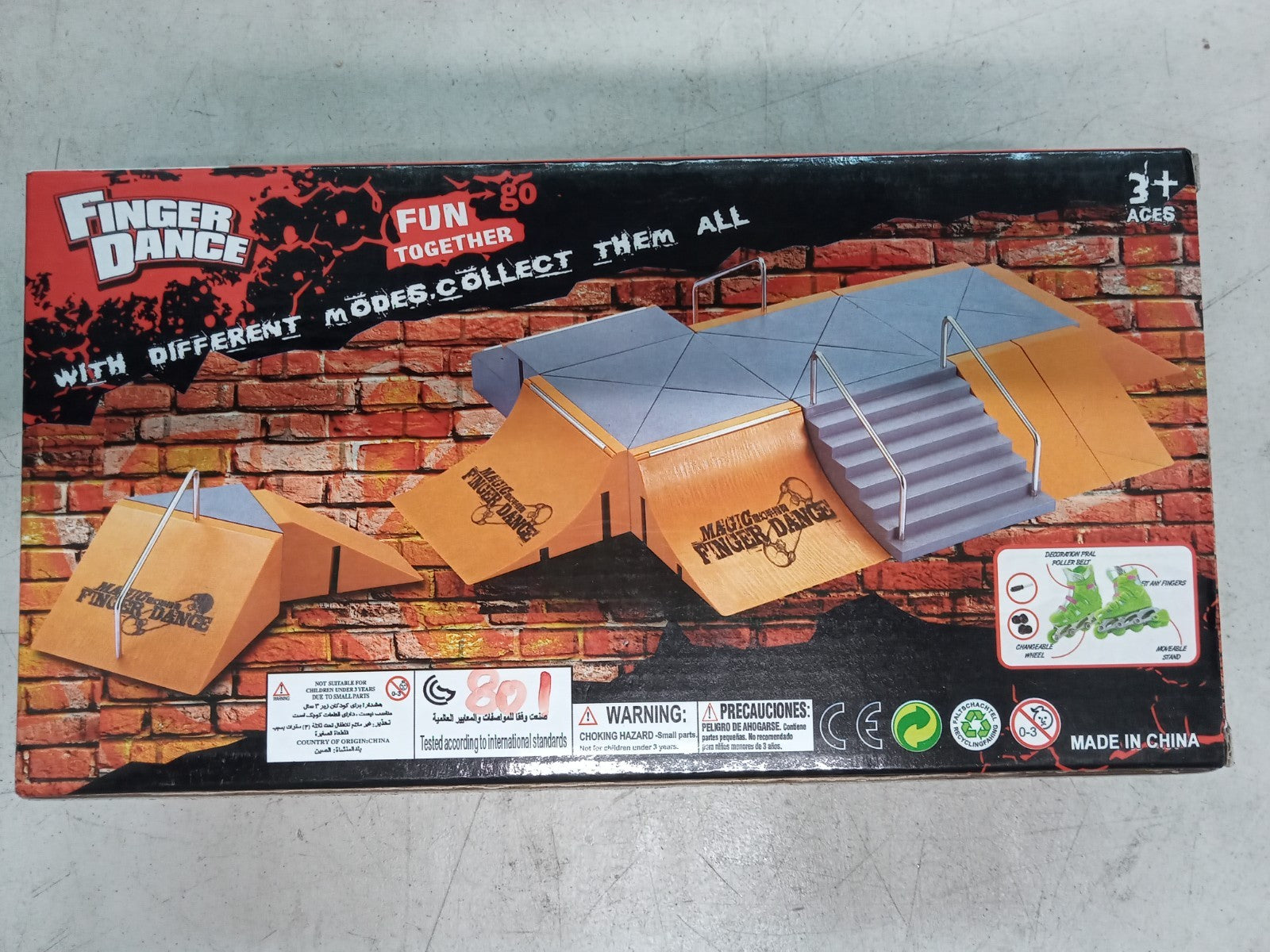 Finger Dance – Fingerboard Toy Set With Staircase – Angry Birds Edition