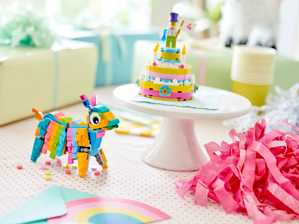 LEGO 40644 Piñata Kids Children Birthday Party Festive Pinata