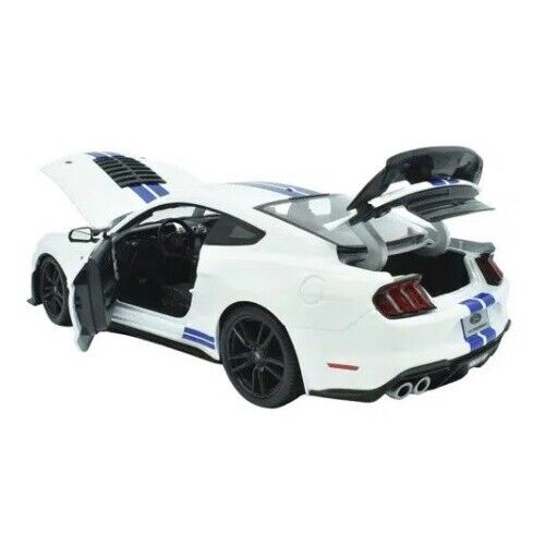 Maisto 1:18 Diecast Special Edition 2020 Mustang Shelby GT500 Model Car White