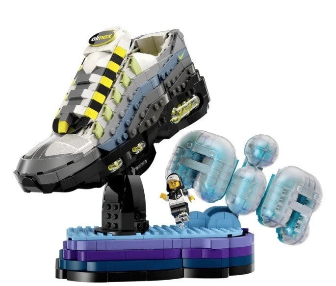 LEGO 43025 Nike Air Max 95 x LEGO Set- New AU Seller