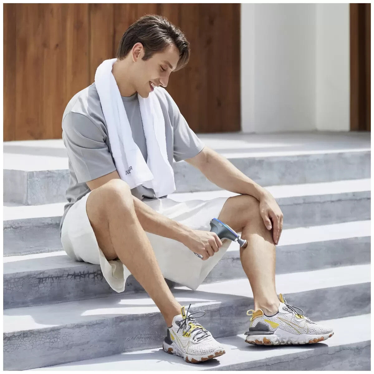 SKG X7 And F7 Portable Massager Gun Combo With Hot Compress Function