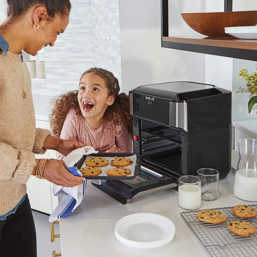 Instant Pot Vortex Plus 7-in-1 Air Fryer, Oven, Stainless Steel, 10L Silver