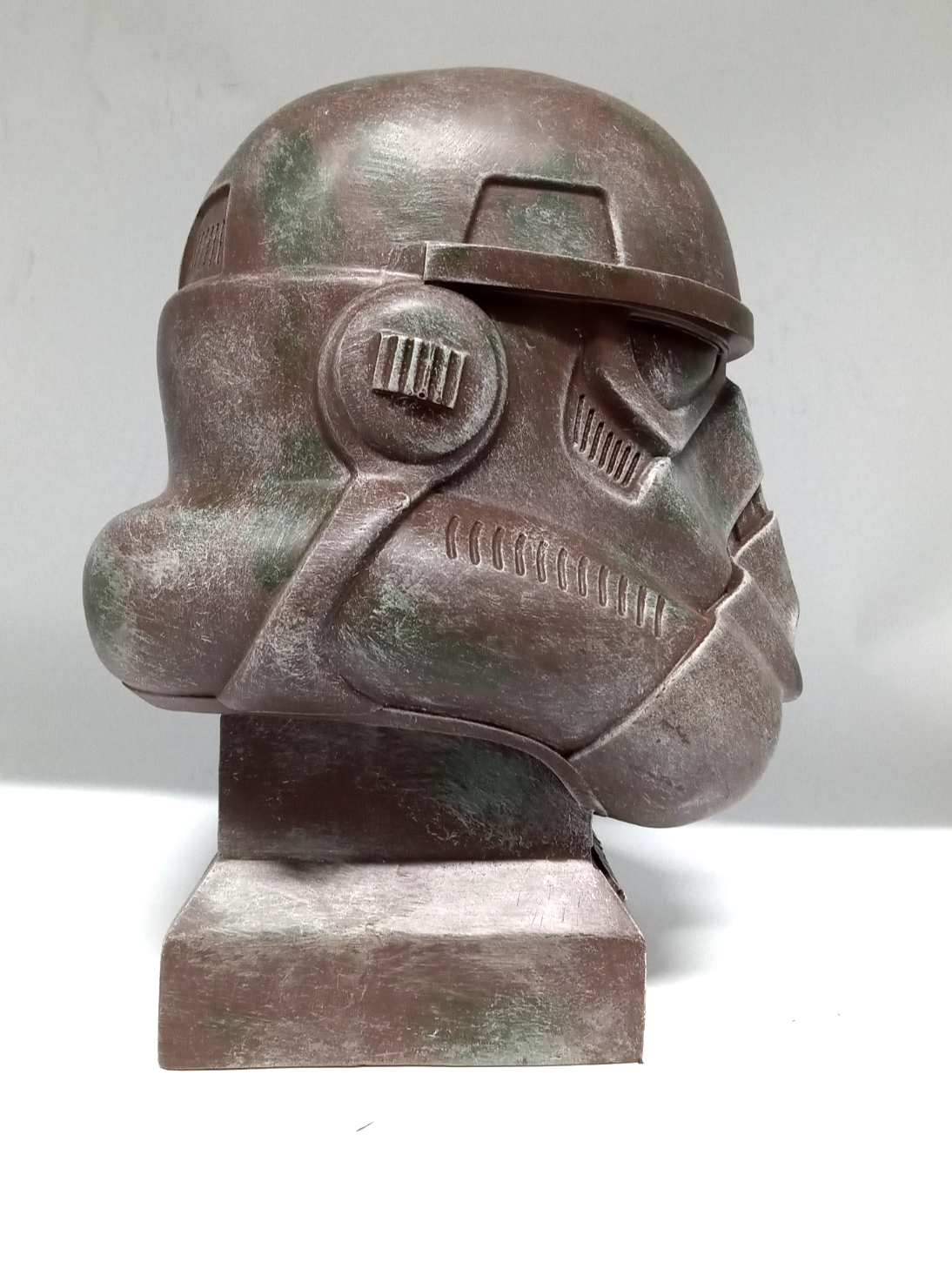 Star Wars Polyresin Helmet Statue – Stormtrooper