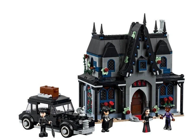 Lego 76786 Morticia's Cottage - Netflix Wednesday - BNISB New