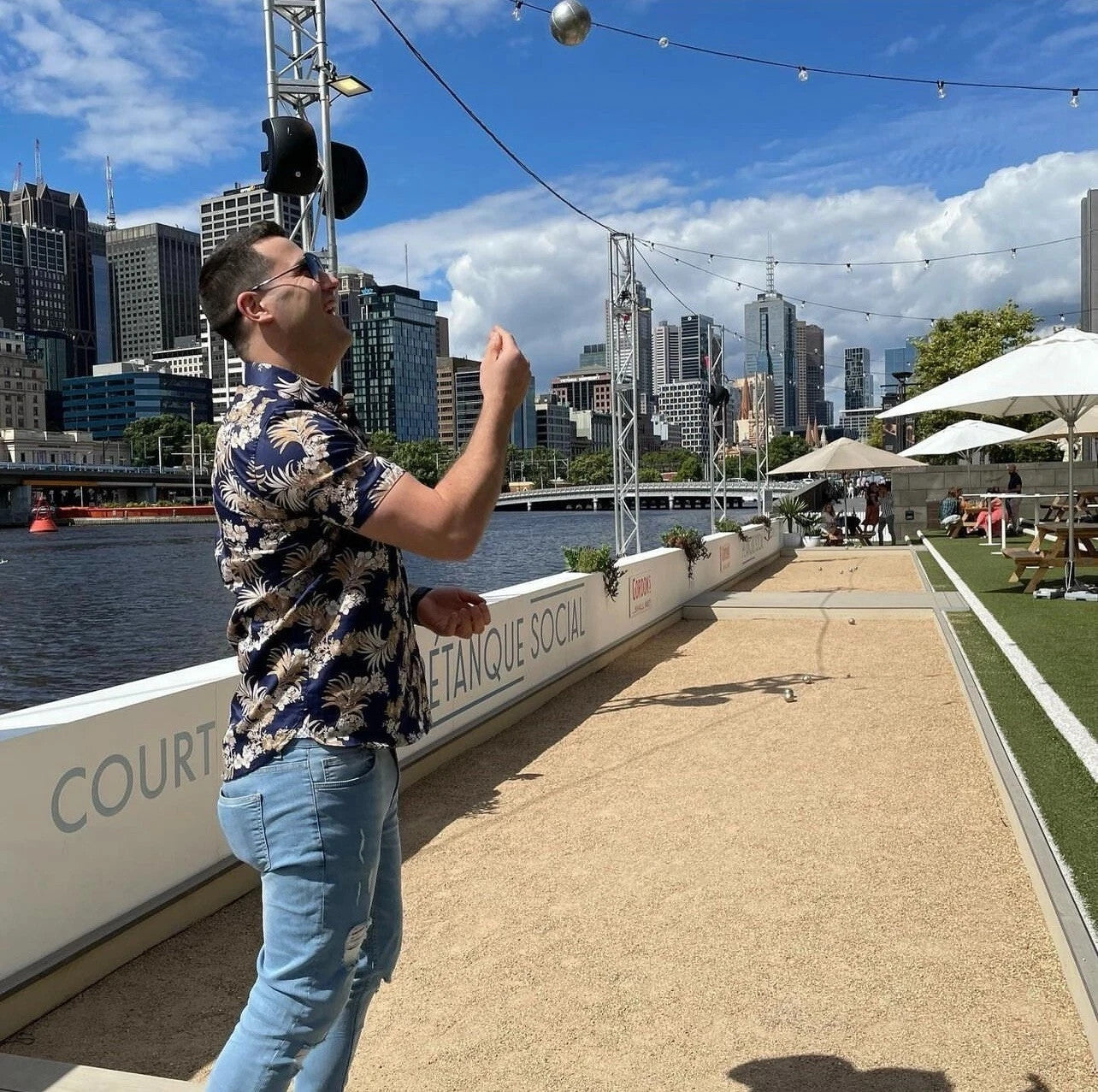 Silver metal Pétanque bocce balls set with a set of rules (Jenjo Games)