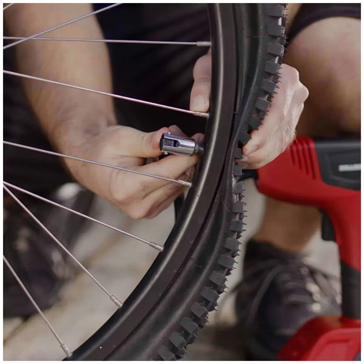 Bullseye Pro Max Rechargeable Cordless Tyre Inflator Air Pump Compressor Gauge